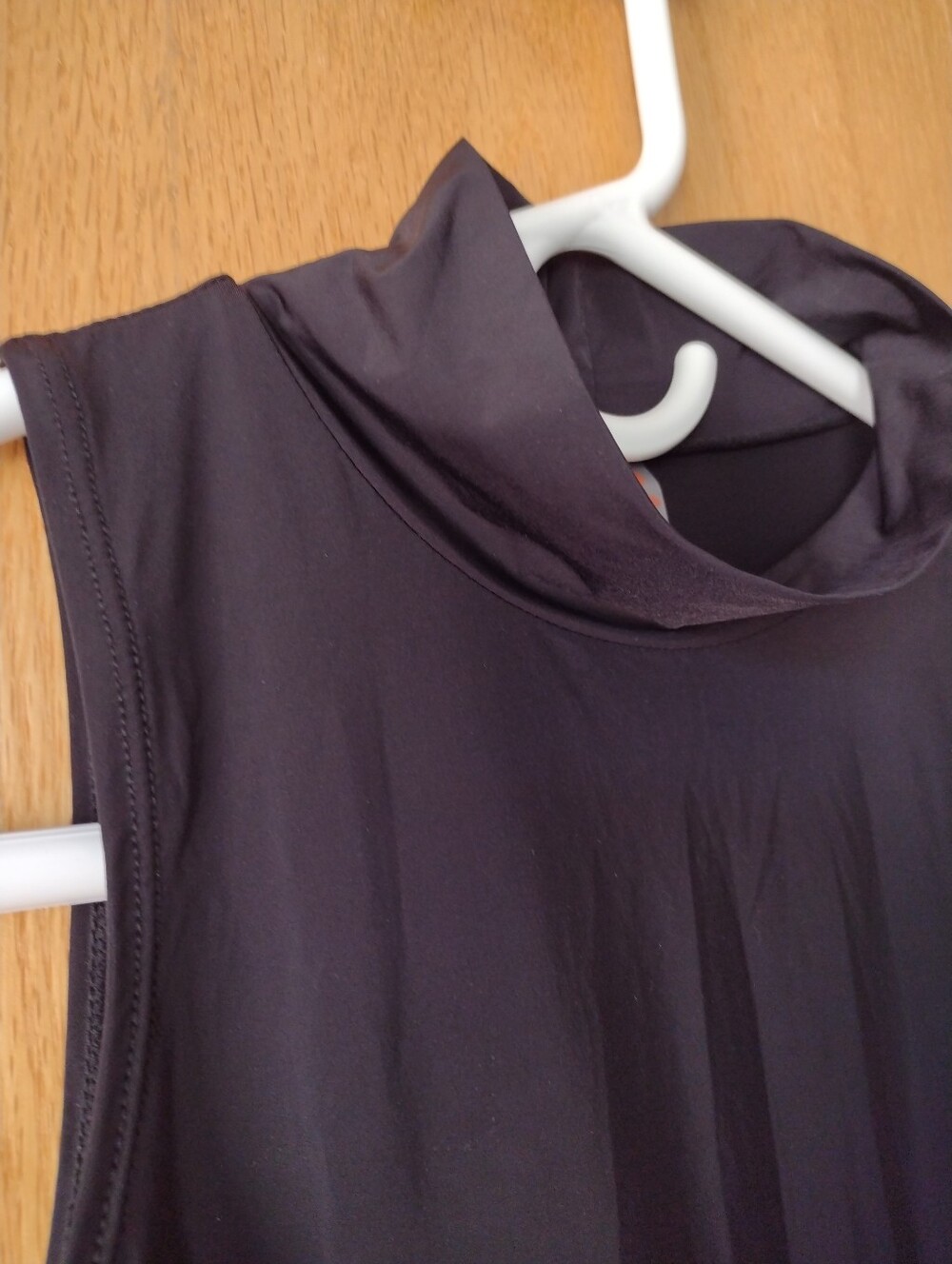Mono B Mock Neck Silky Bodysuit Size Medium - Picture 3 of 10